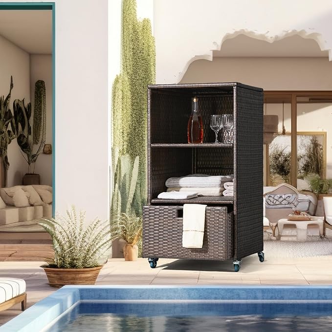 Outdoor Towel Storage Ideas for Pool and Spa Areas