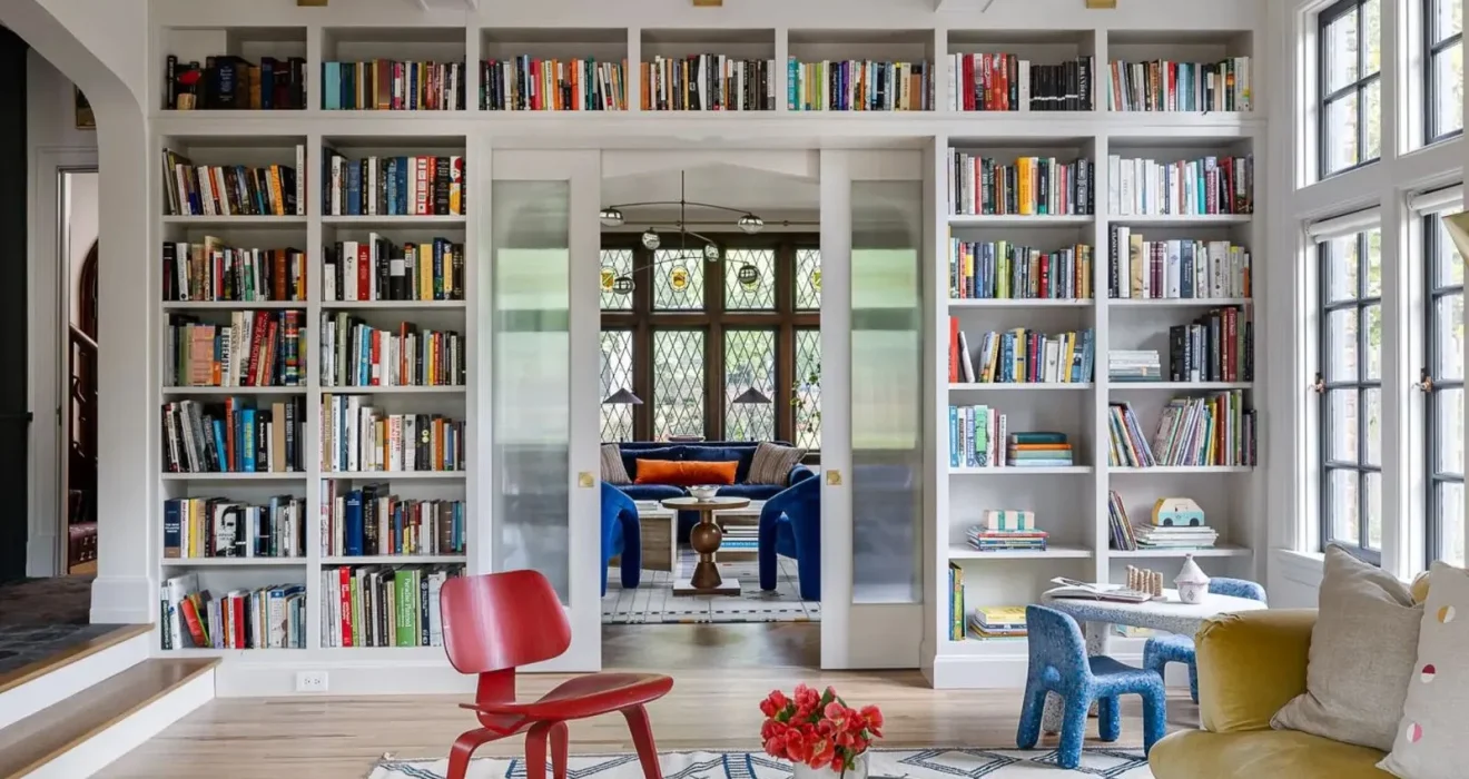 Wall Recess Ideas for Decorative Storage in Tight Spaces