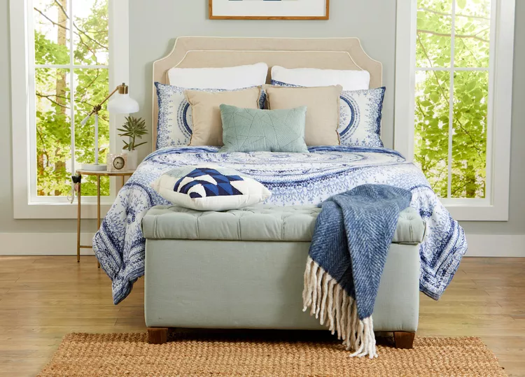 Lift Up Storage Ideas for Benches Beds and Built-In Seating